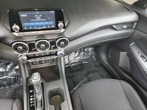 Certified 2025 Nissan Sentra S FWD image 17