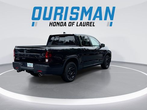 Used 2025 Honda Ridgeline RTL+ image 8