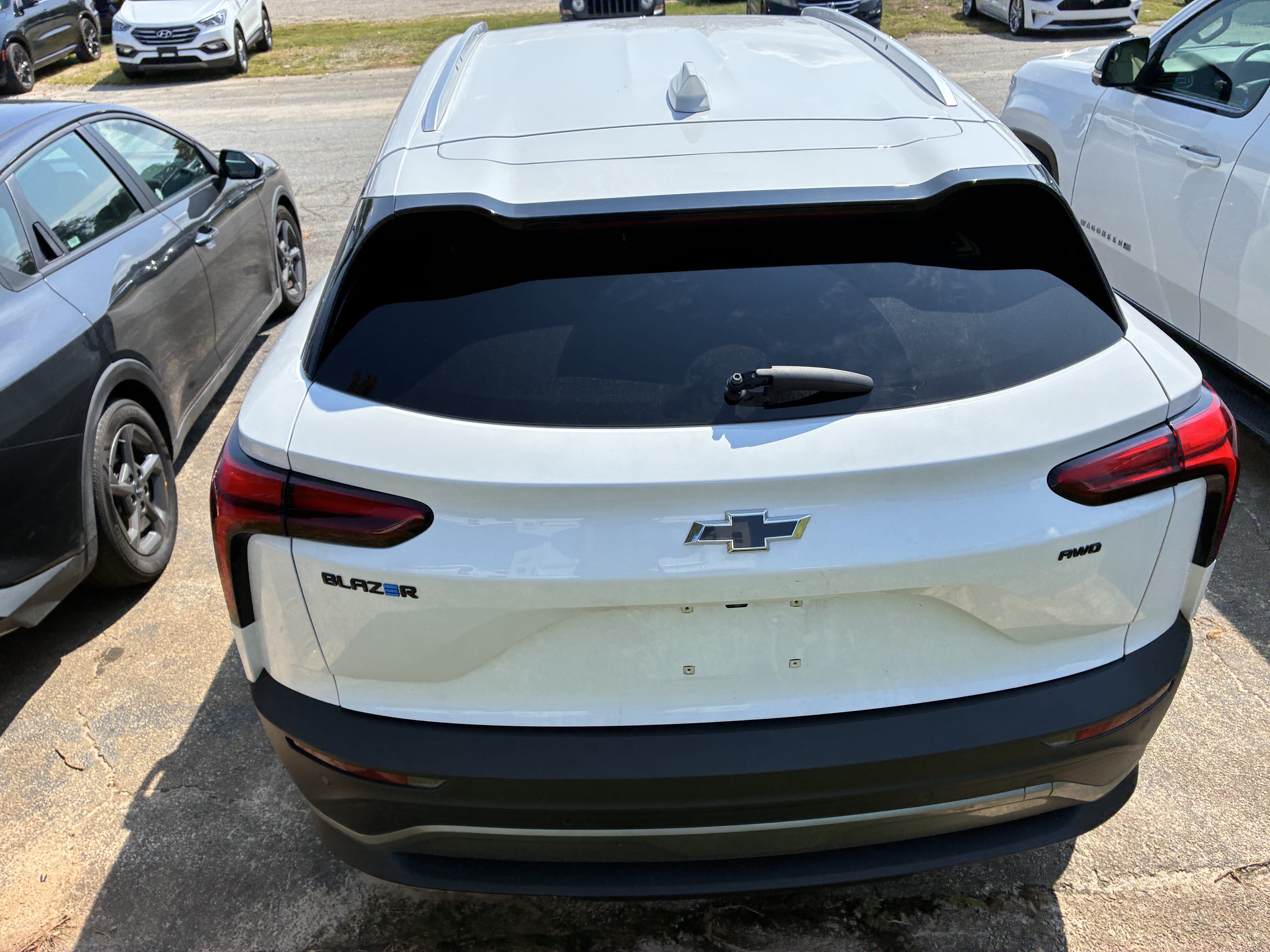 Used 2024 Chevrolet Blazer EV LT AWD/4WD image 7