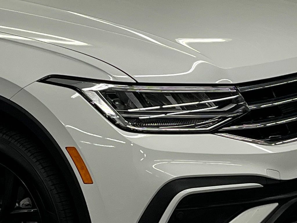 Used 2024 Volkswagen Tiguan SE FWD image 43