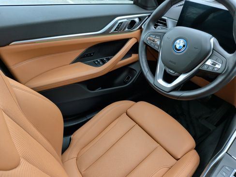 Certified 2023 BMW i4 eDrive35 w/ Premium Package image 35