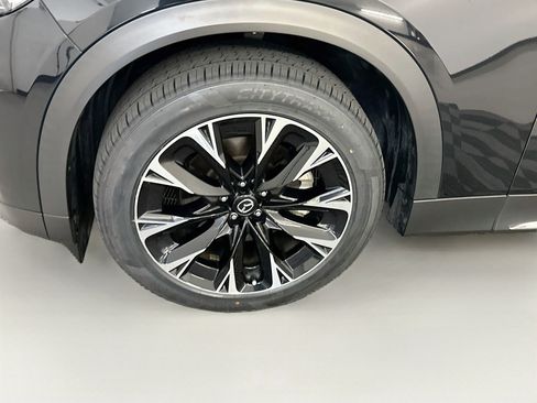 Used 2024 MAZDA CX-90 Plug-In Hybrid w/ Premium Plus AWD/4WD image 11