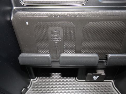 Certified 2024 RAM 3500 Limited AWD/4WD image 44