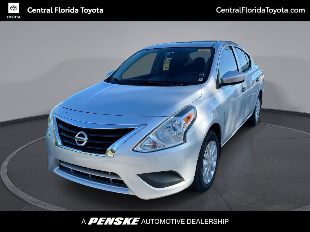 Used 2016 Nissan Versa S Plus FWD image 1