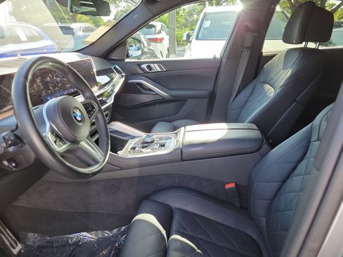 Used 2024 BMW X6 xDrive40i w/ Executive Package AWD/4WD image 12
