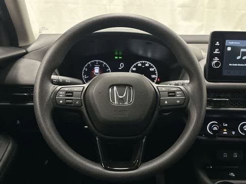 Certified 2026 Honda HR-V LX image 15
