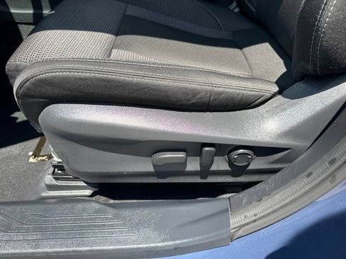Used 2025 Subaru Outback Premium w/ Popular Package #1A AWD/4WD image 35