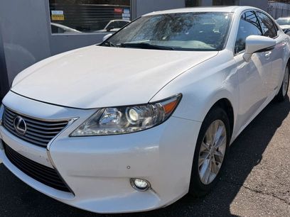 Used 2015 Lexus ES 300h