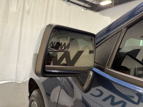 Used 2020 Chevrolet Silverado 1500 LT w/ All-Star Edition AWD/4WD image 9