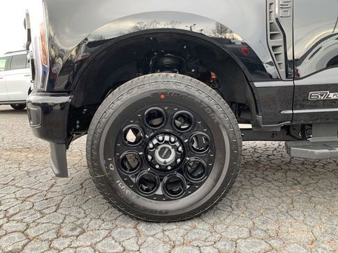 New 2026 Ford F250 XLT w/ XLT Premium Package AWD/4WD image 27