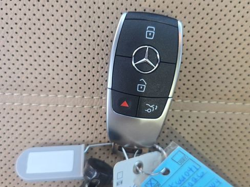 New 2026 Mercedes-Benz GLE 450 4MATIC image 29