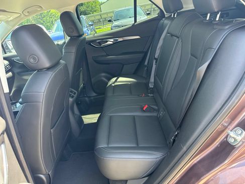 Used 2024 Buick Envision Preferred AWD/4WD image 10