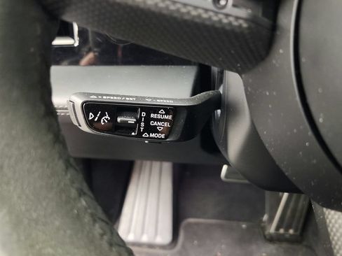 Used 2021 Porsche Taycan Turbo S AWD/4WD image 37