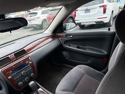 Used 2008 Chevrolet Impala LS image 21