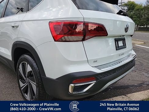 Certified 2023 Volkswagen Taos SE AWD/4WD image 27