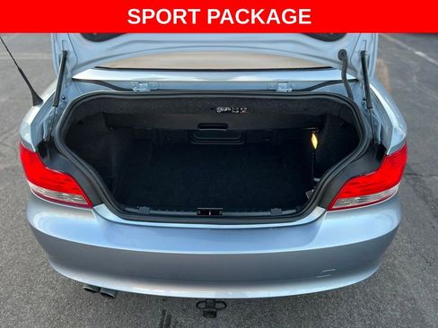 Used 2010 BMW 128i Convertible image 17