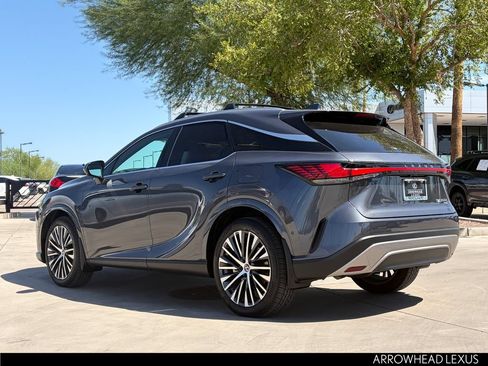 Used 2025 Lexus RX 350 w/ Convenience Package AWD/4WD image 4
