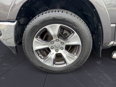 Used 2019 RAM 1500 Laramie image 14