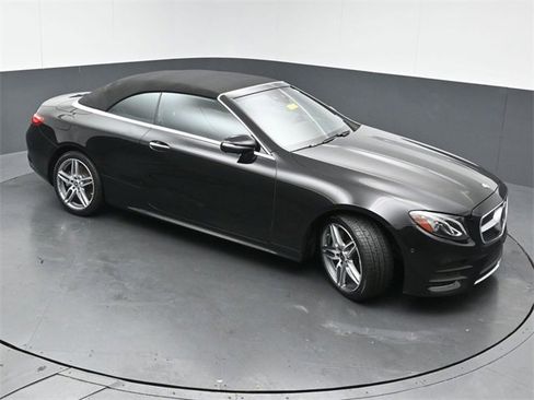 Used 2020 Mercedes-Benz E 450 4MATIC Cabriolet image 45