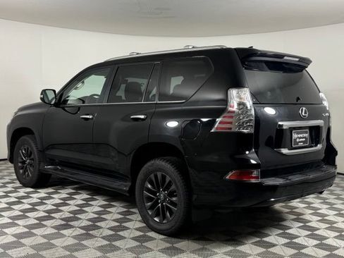 Used 2023 Lexus GX 460 Premium w/ Premium Package AWD/4WD image 7