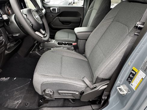 New 2025 Jeep Wrangler Sport S image 17