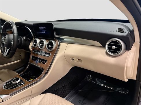 Used 2021 Mercedes-Benz C 300 4MATIC Sedan image 34
