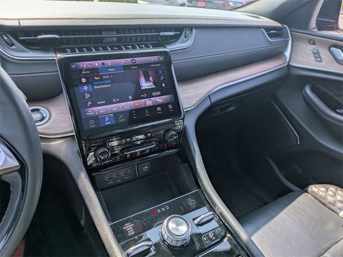 Used 2022 Jeep Grand Cherokee Summit w/ Adv Protech Group IV image 23