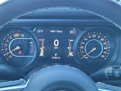 Certified 2025 Jeep Wrangler Unlimited Sahara AWD/4WD image 8