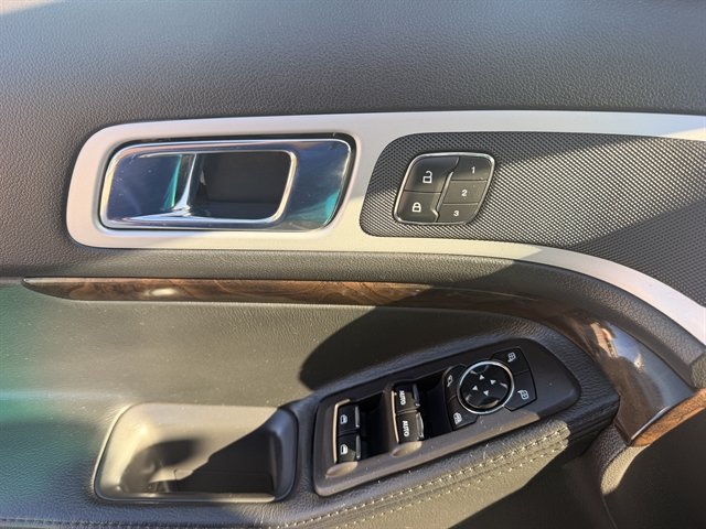 Used 2013 Ford Explorer Limited AWD/4WD image 11