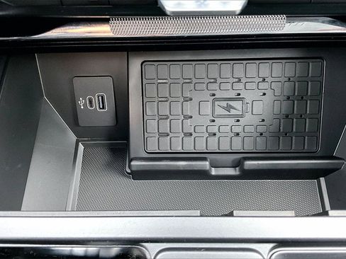 New 2025 Ford F150 Platinum w/ Equipment Group 702A High image 24