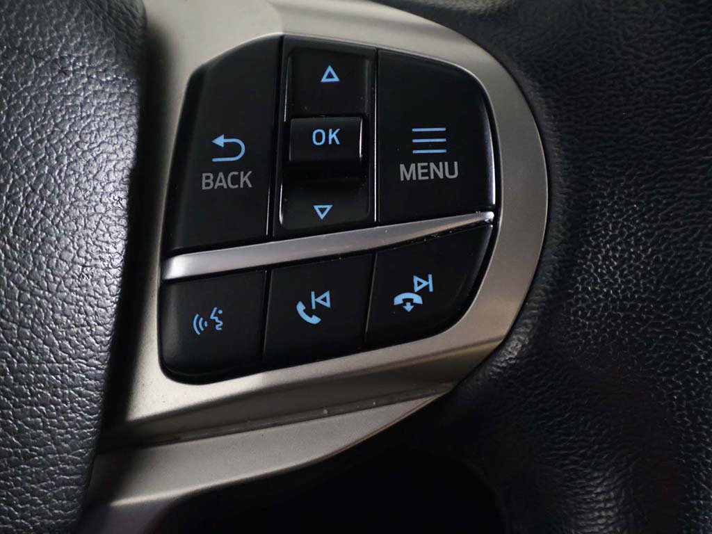 Used 2022 Ford Explorer XLT w/ Equipment Group 202A AWD/4WD image 41