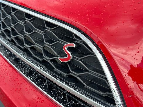 Used 2024 MINI Cooper Countryman S w/ Storage Package FWD image 7
