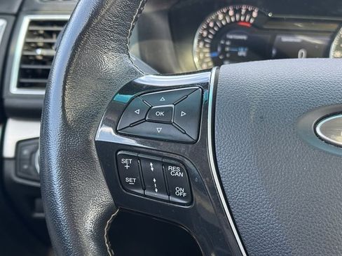 Used 2017 Ford Explorer Platinum AWD/4WD image 12