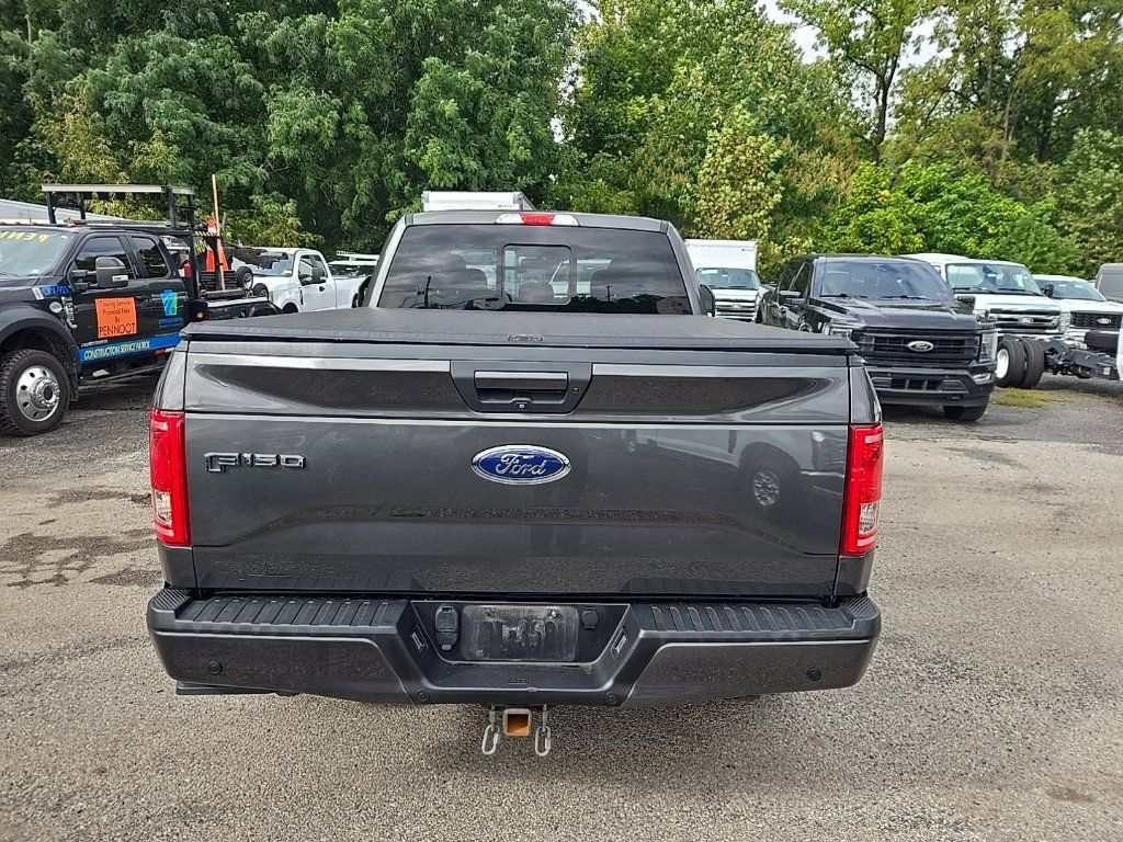 Used 2017 Ford F150 XLT w/ Equipment Group 302A Luxury AWD/4WD image 5