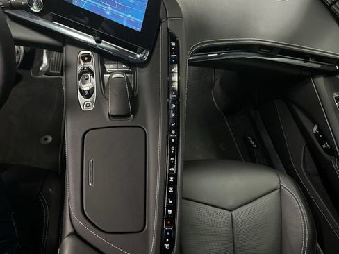 Certified 2024 Chevrolet Corvette Stingray Preferred Conv w/ Stealth Interior Trim Package RWD image 18