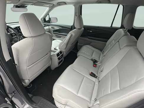 Used 2022 Honda Pilot EX-L image 10