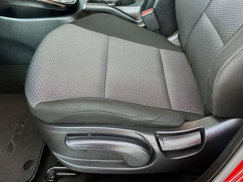 Used 2020 Kia Soul LX image 9