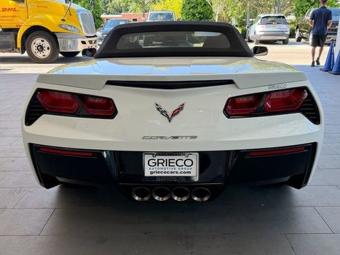 Used 2014 Chevrolet Corvette Stingray Convertible w/ 2LT Preferred Equipment Group RWD image 9