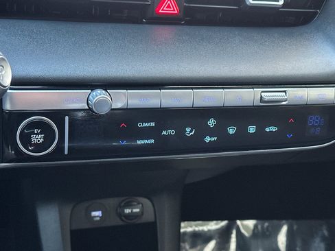 Certified 2024 Hyundai Ioniq 5 SEL image 23