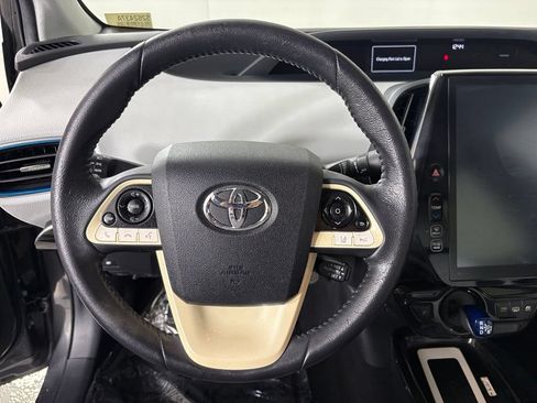 Used 2018 Toyota Prius Prime Premium w/ Carpet Mat Package FWD image 23