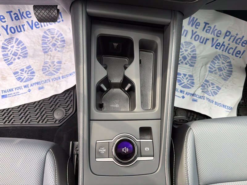 Used 2025 Volkswagen Tiguan SE AWD/4WD image 36