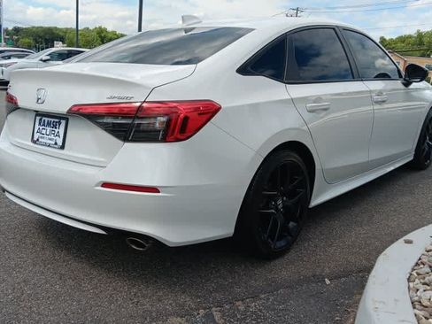 Used 2024 Honda Civic Sport image 5