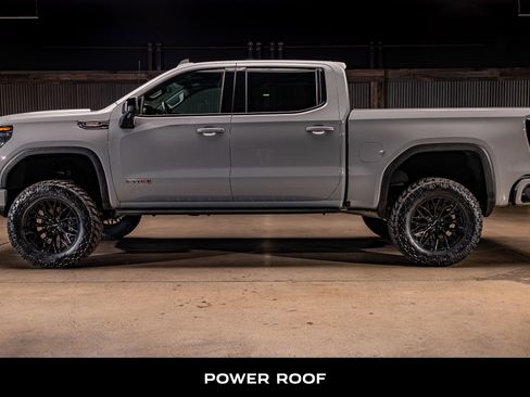 Used 2025 GMC Sierra 1500 AT4 w/ AT4 Premium Package image 6