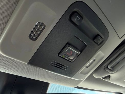 Used 2022 Toyota Camry SE image 22