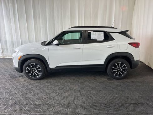 Used 2023 Chevrolet TrailBlazer ACTIV w/ Convenience Package image 25