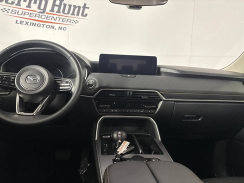 Used 2024 MAZDA CX-90 3.3 Turbo w/ Preferred Package AWD/4WD image 26