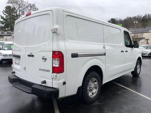 Used 2020 Nissan NV 2500 SV w/ Navigation Package image 5