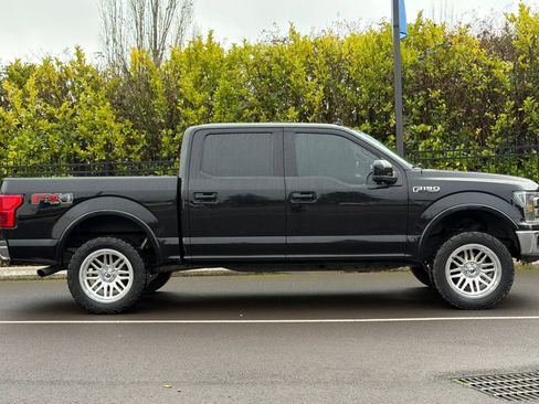 Used 2020 Ford F150 Lariat image 3