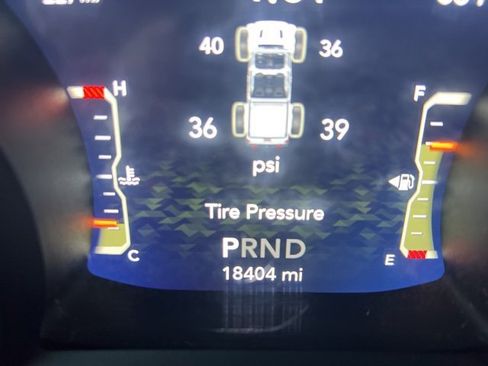 Used 2024 Jeep Gladiator Mojave w/ Technology Group image 6