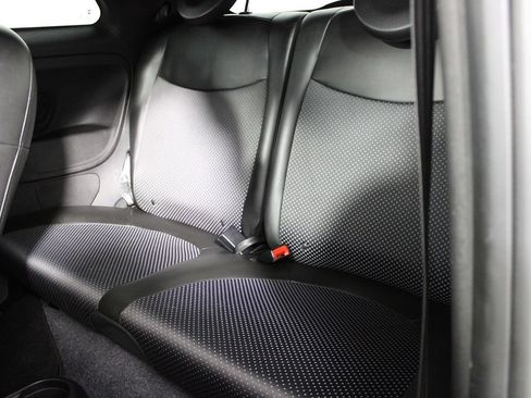 Used 2018 FIAT 500 e FWD image 24